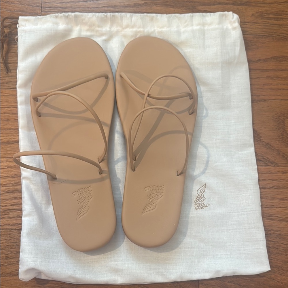 Ancient Greek Sandals Tan Minimalist Sandals